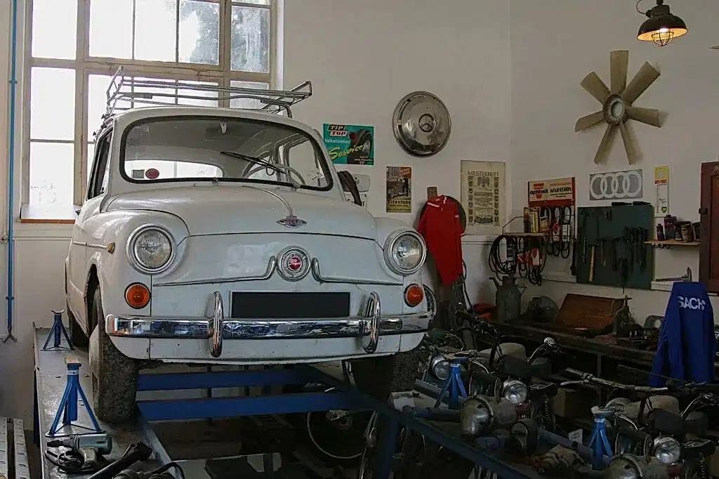 transport, traffic, automobile-3175766.jpg